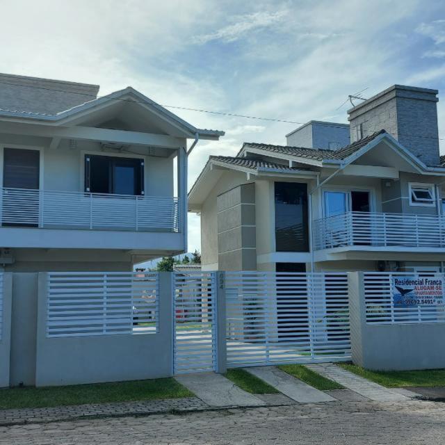 Residencial Franca Garopaba Apartment Exterior photo