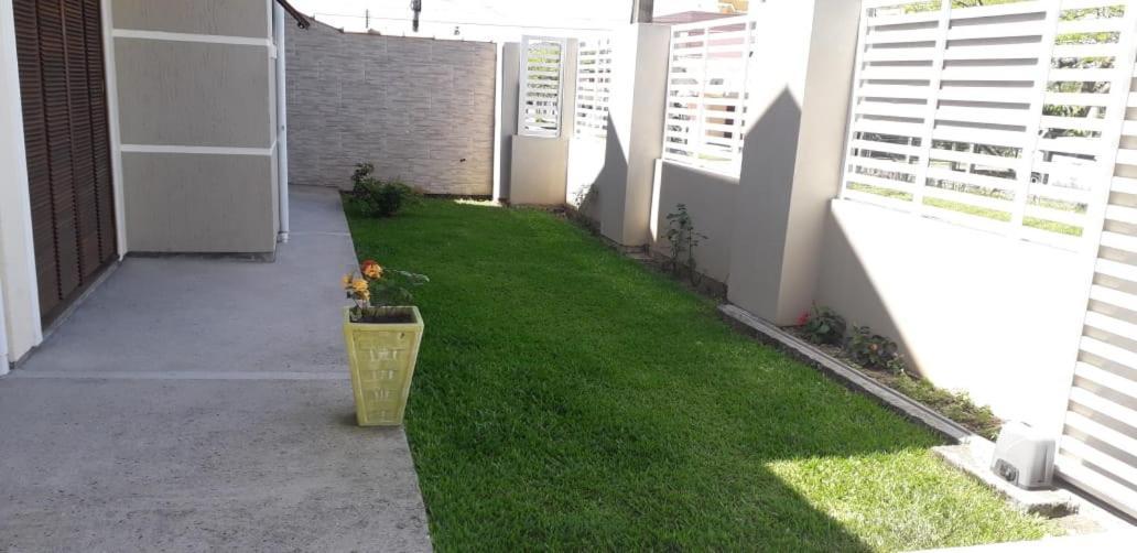 Residencial Franca Garopaba Apartment Exterior photo