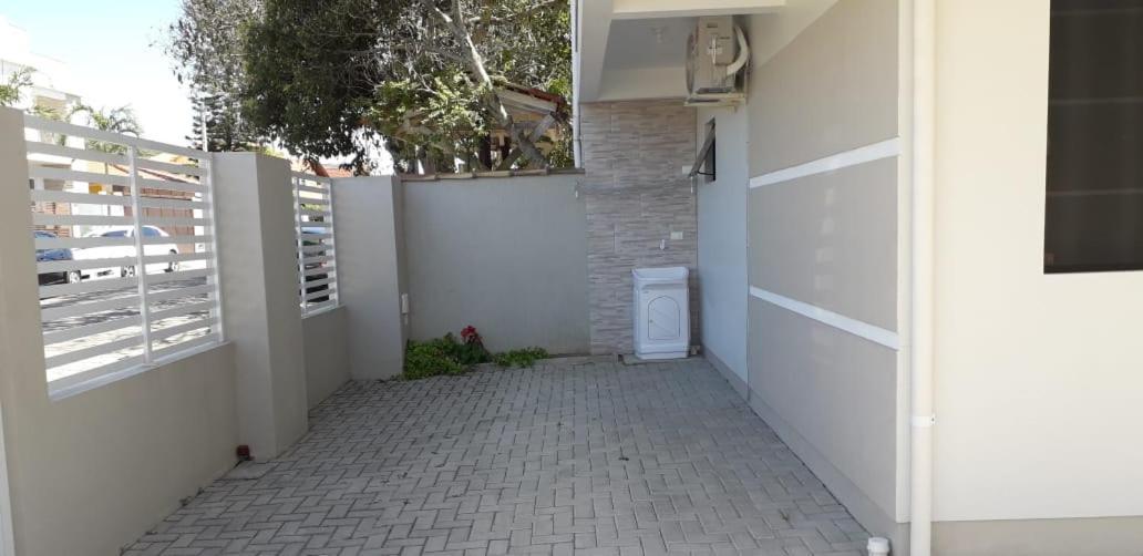 Residencial Franca Garopaba Apartment Exterior photo